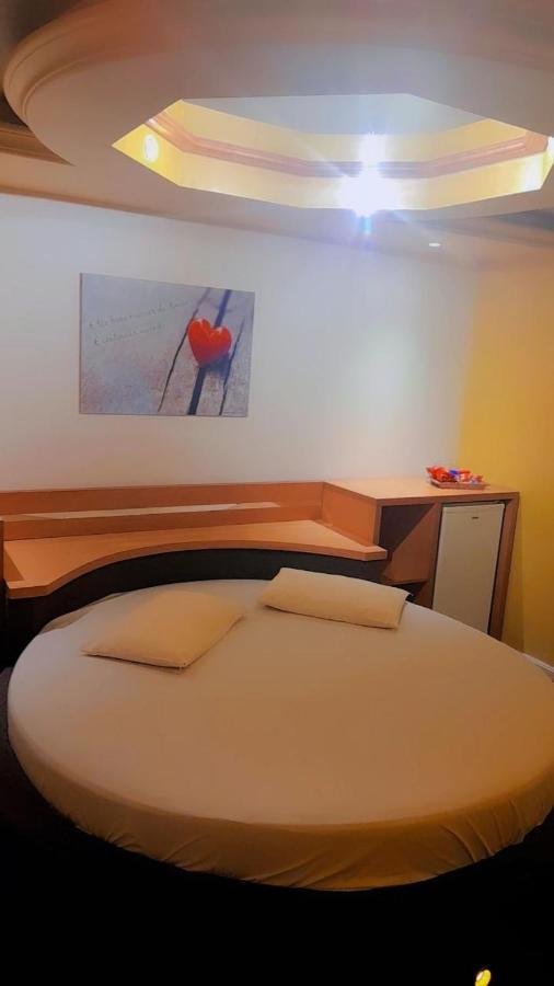 Motel Avenida (Adults Only) グラマド エクステリア 写真