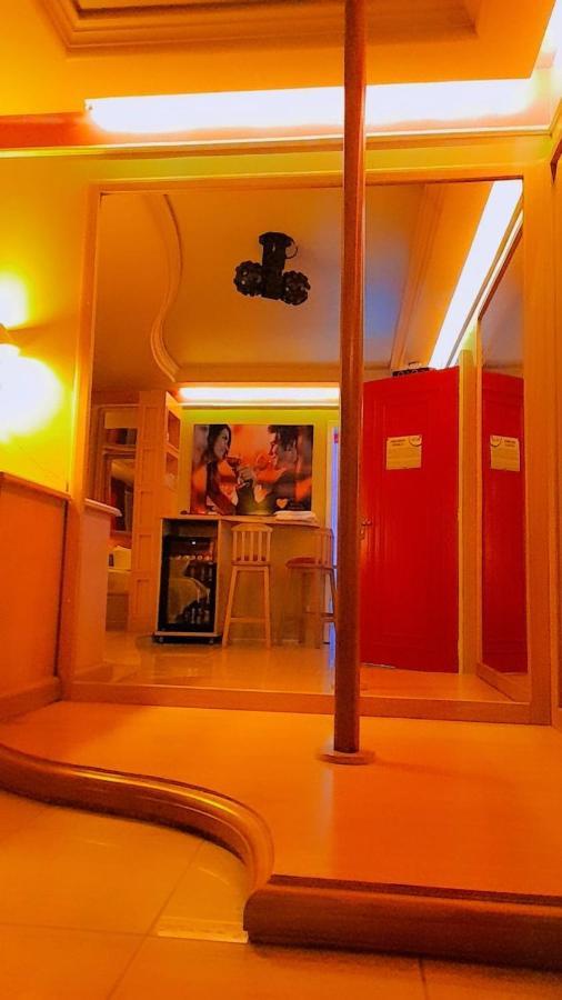 Motel Avenida (Adults Only) グラマド エクステリア 写真