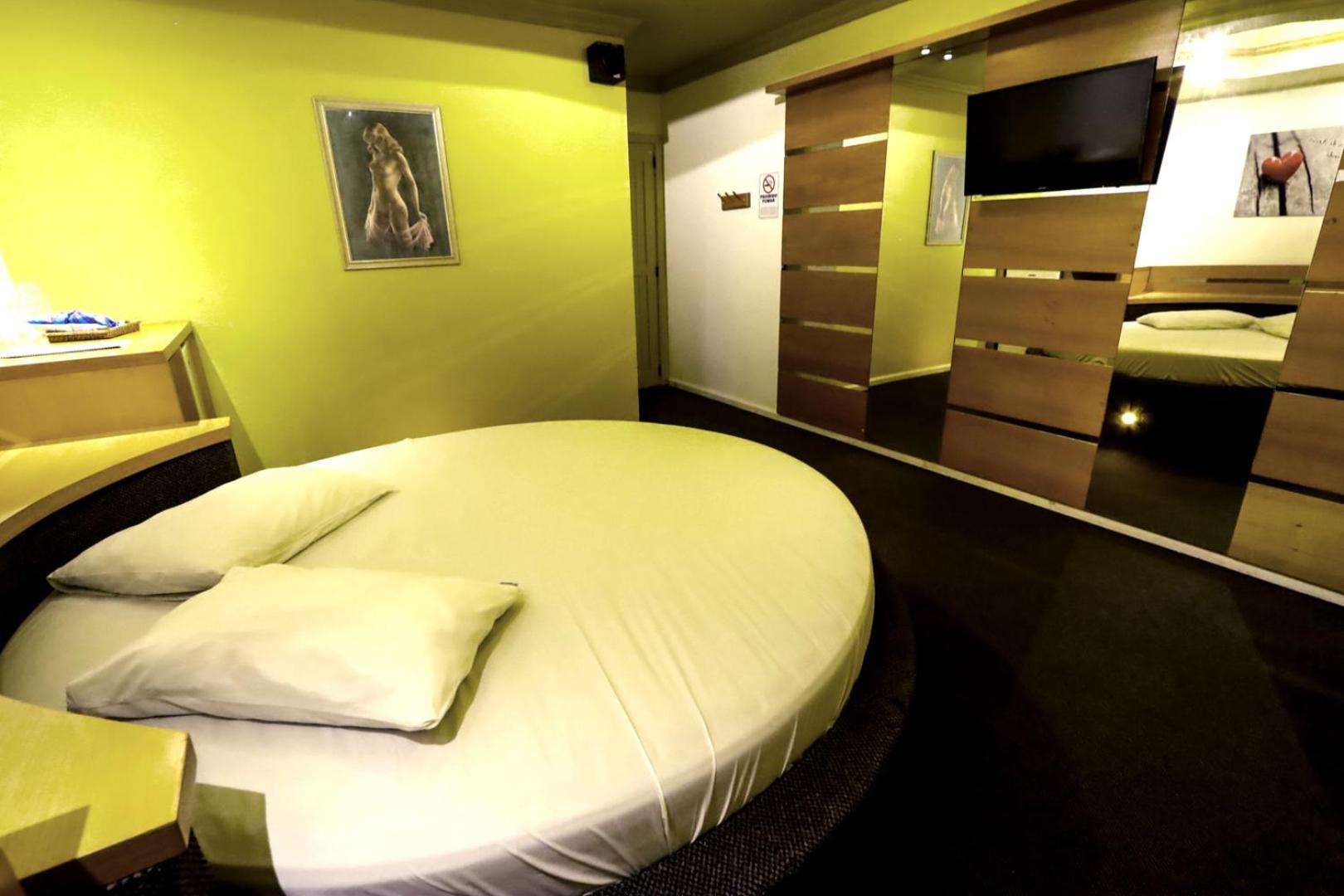 Motel Avenida (Adults Only) グラマド エクステリア 写真