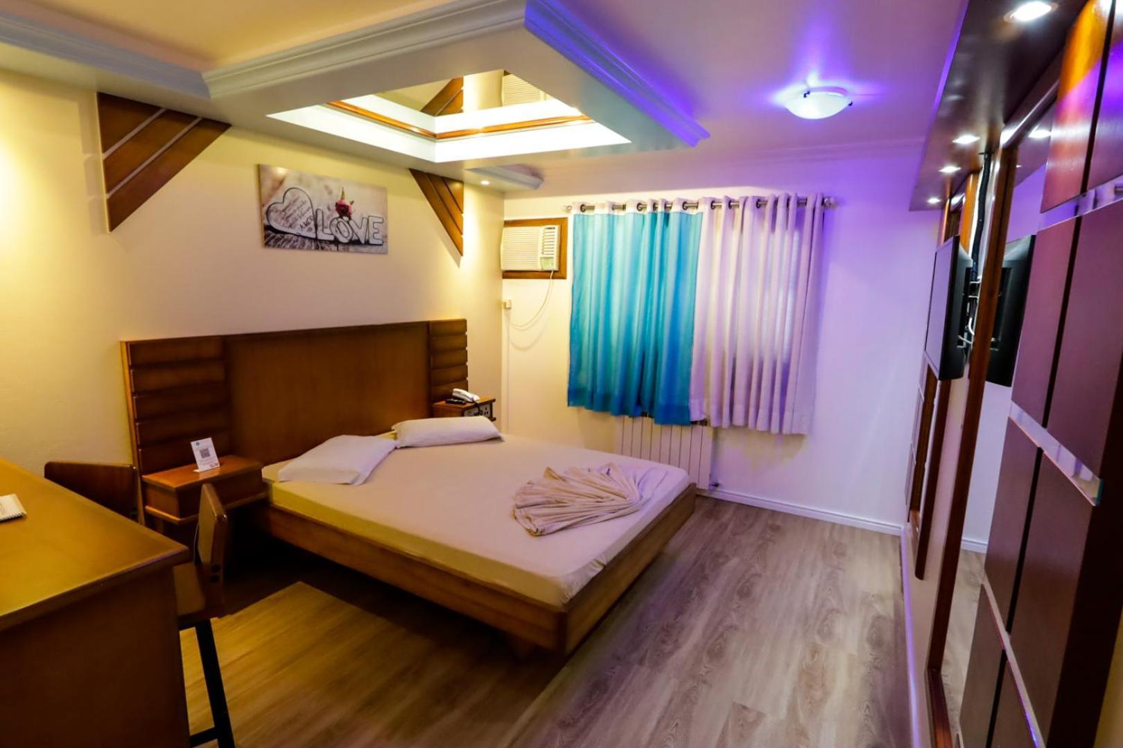 Motel Avenida (Adults Only) グラマド エクステリア 写真